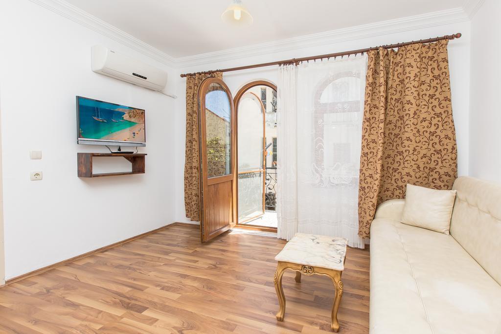 Zakkum Pansiyon Kaş Zewnętrze zdjęcie